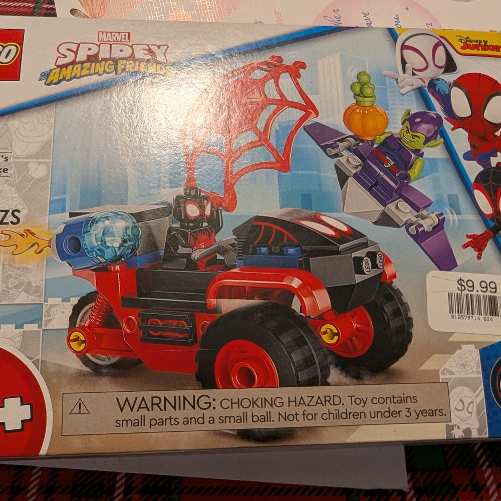 Lego Red and Black Building Set - Spider Man's Techno Trike